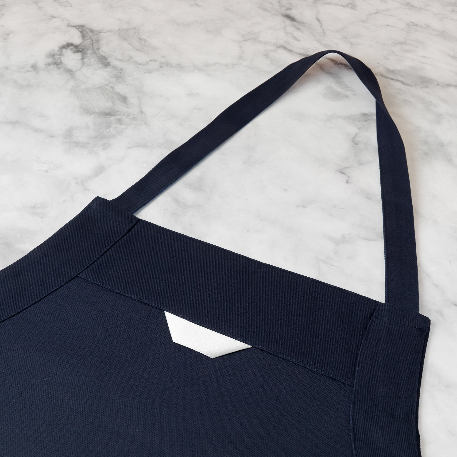 0_Vegan_Cotton_Apron_Details_Mockup.png