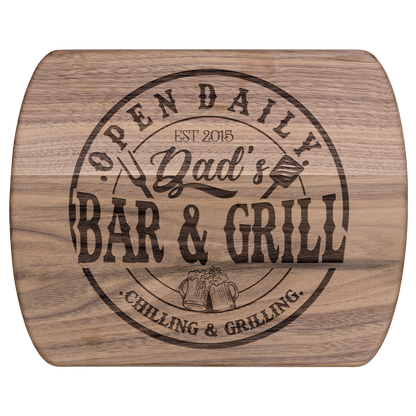 Open_Daily_Oval_Cutting_Board_Dark_H_Main_Mockup.png